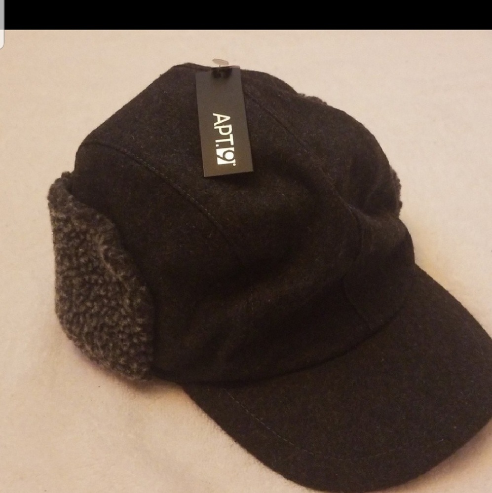Hat for Winter - Picture 1 of 3